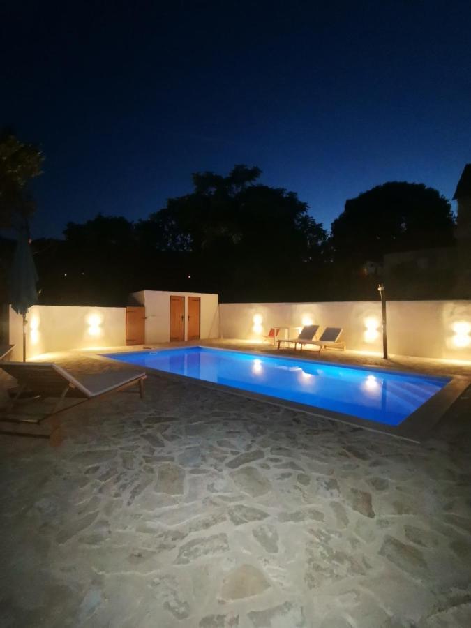 Holiday Home Hauser Vrbanj 외부 사진
